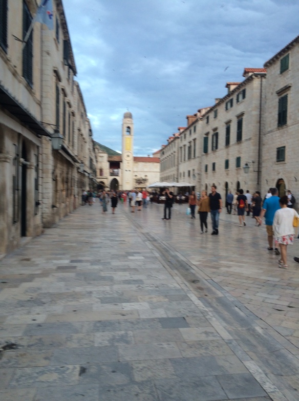 Dubrovnik Old Town - "shame, shame" 